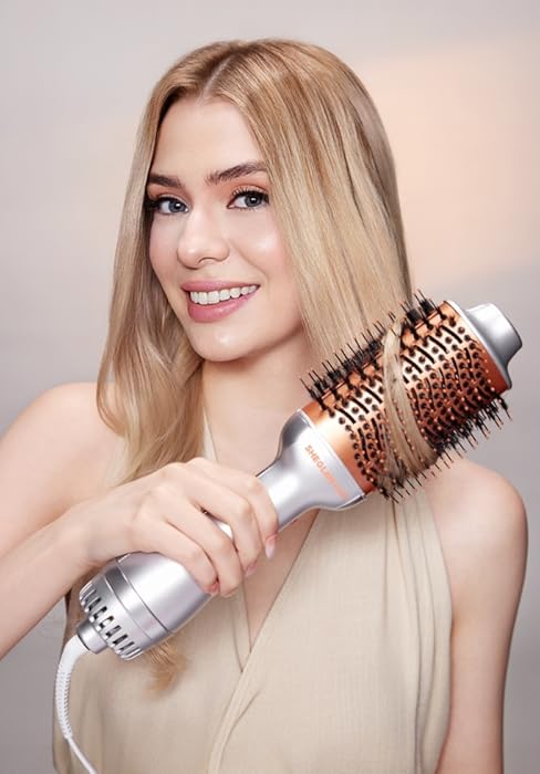 Blowout Bliss Volumizing Hot Air Brush