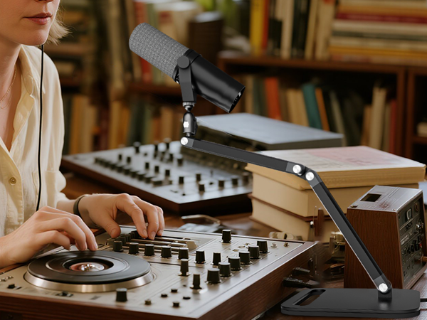 Studio Microphone Stand