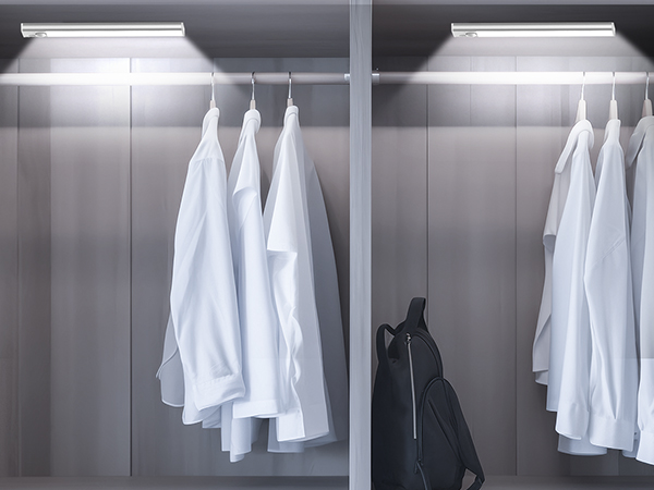 under cabinet lighting