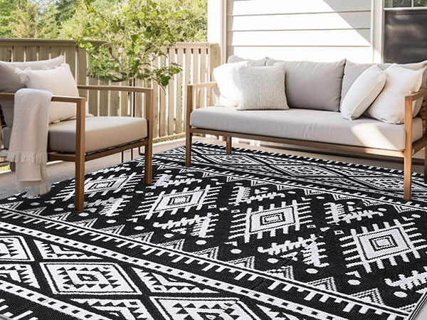 outdoor rug in patio