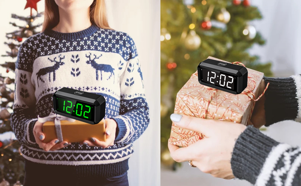 Small Desk Clocks for Bedroom