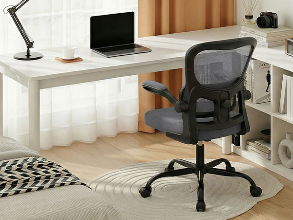 18.adjustable office chair