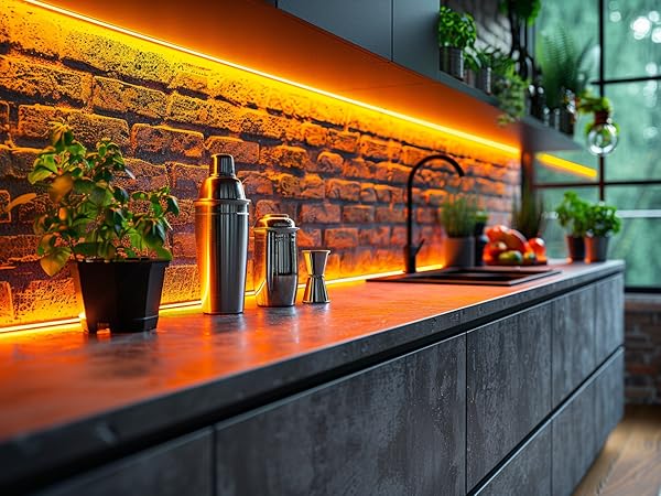 The application of UVTaoYuan lamp belt in family bar