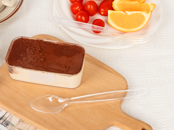 plastic sliverware