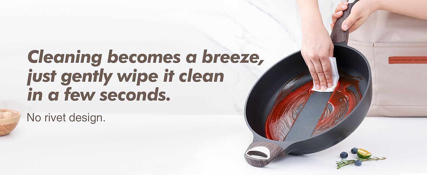 deep frying pan with lid