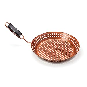 Outset Copper Nonstick Skillet; bbq skillet; removable handle; soft grip handle