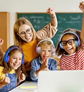 Wired headphones for kids