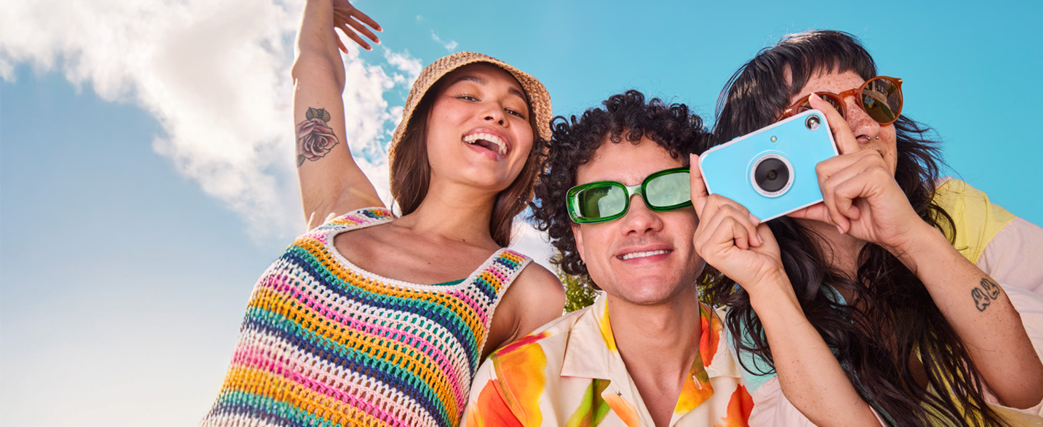 KODAK Printomatic+ Instant Print Digital Camera 