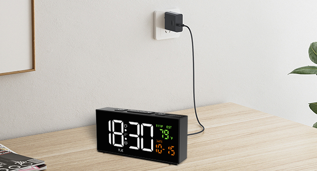 plug in clock