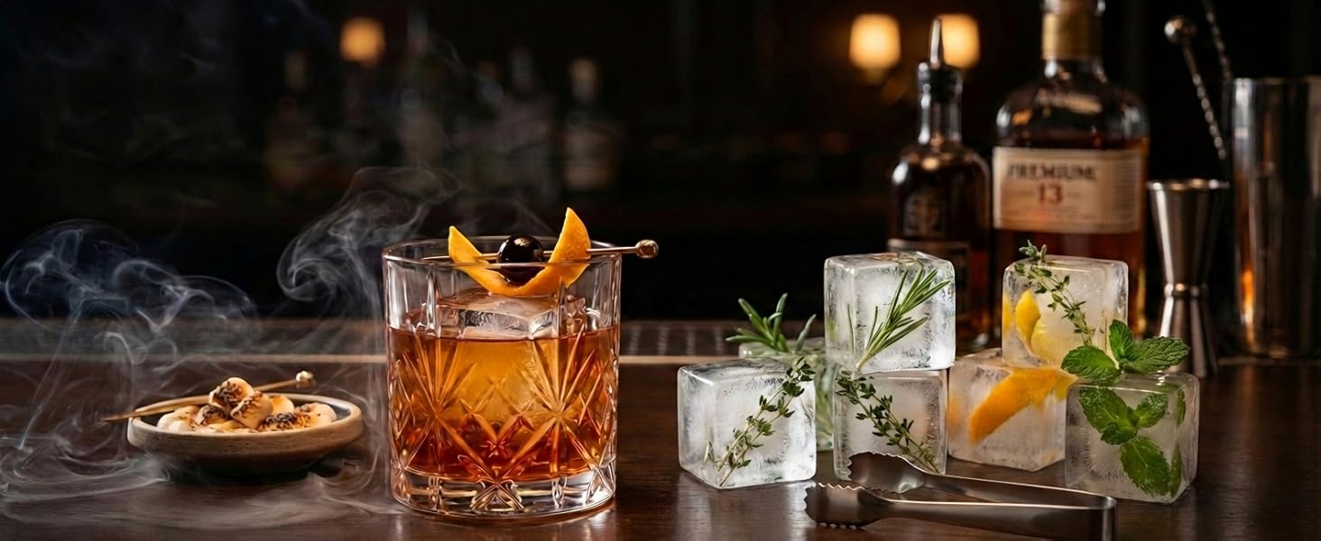 Whiskey cocktail
