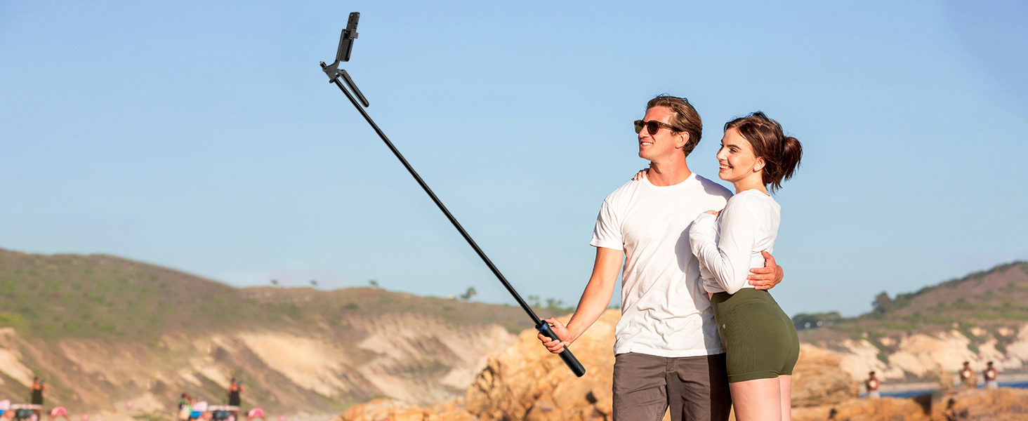 Retractable selfie stick