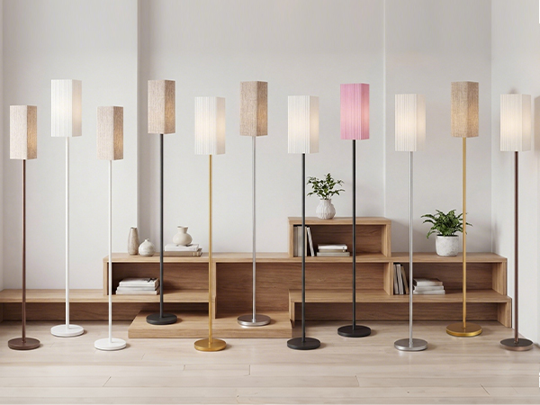 FLOOR LAMP