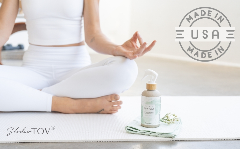 Organic Yoga Mat Cleaner Spray with Microfiber Cloth