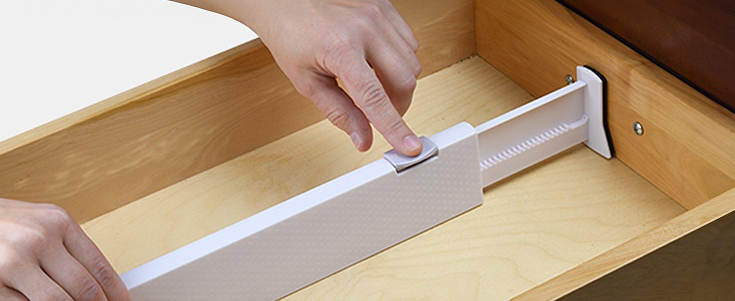 2c image closeup image of the drawer dividers showing the foam edges