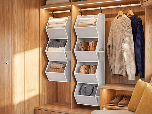 hanging closet shelves