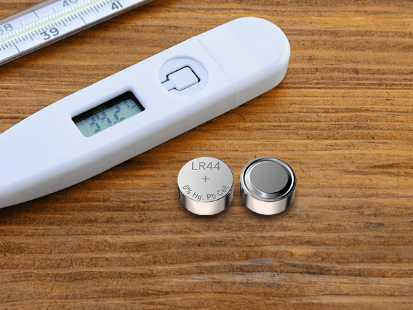 LR44 button cell batteries for thermometers