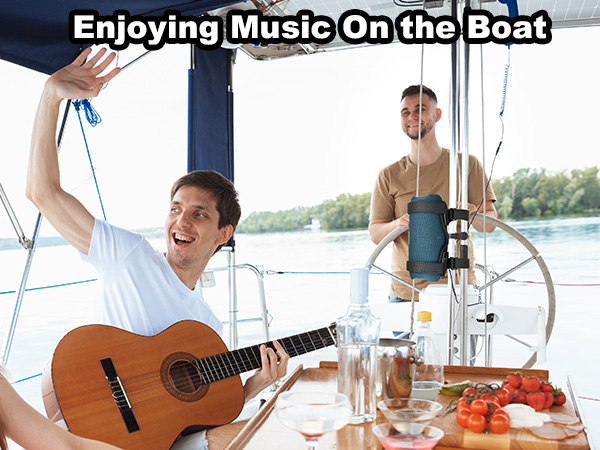 Enjoy Music On the Boat