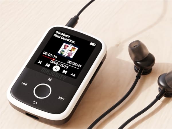The MP3 Go comes complete with earphones, so you can start enjoying your music right out of the box