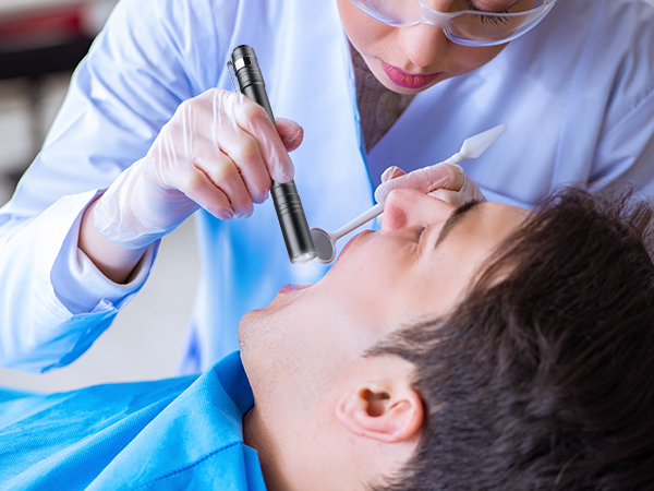 WORKPRO LED Pen Light Set