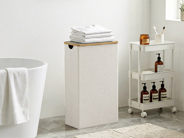 hamper with lid