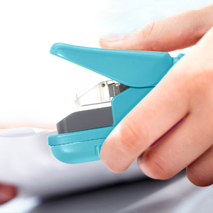 Paper Clinch Stapler