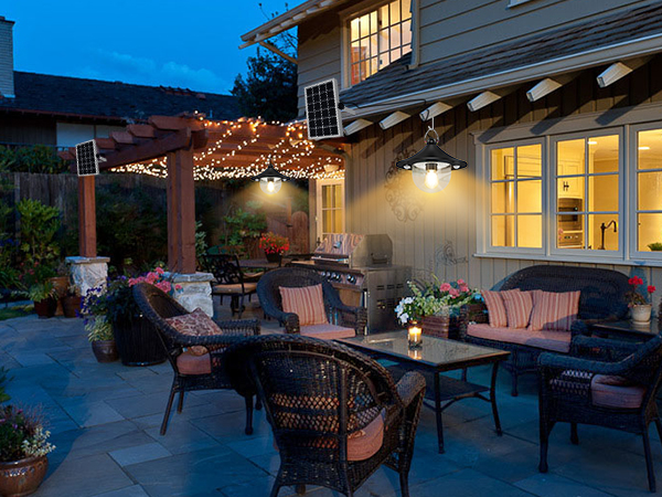 solar shed light
