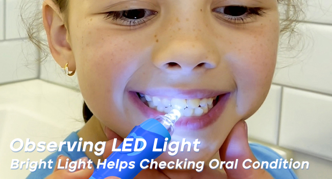 white light allowing parents to assist in observing their child&amp;amp;#39;s dental condition.
