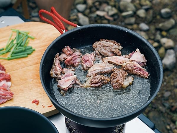 camping pan for frying food