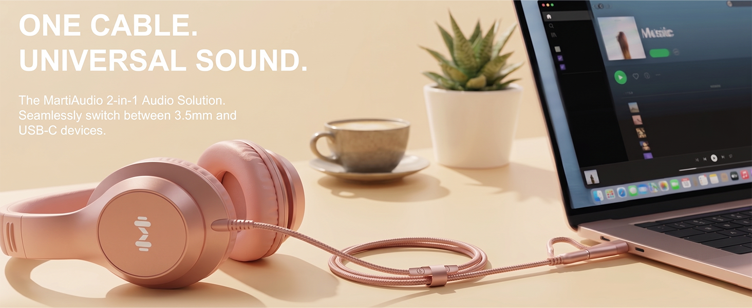 MartiAudio headphones showing universal compatibility with USB-C and 3.5mm audio jacks.