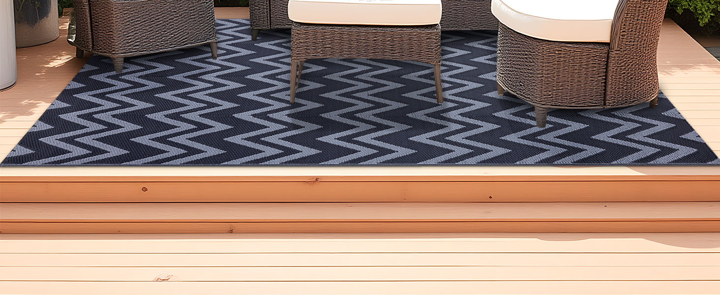 black and white outdoor rug