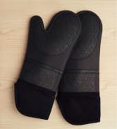 BPA-Free Silicone Oven Mitts Ultra Heat Resistant up to 500°F - Oven Mitts with Thick Cotton Line...