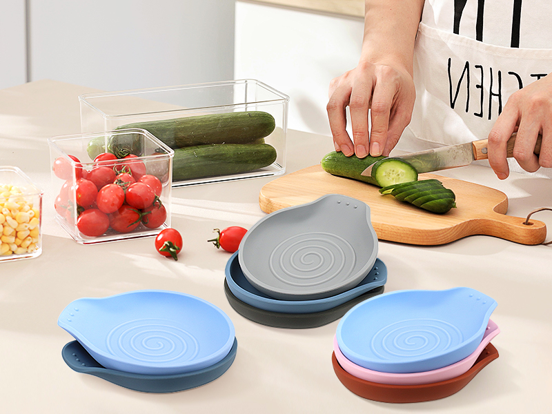 Cute Spoon Rest for Stove Top
