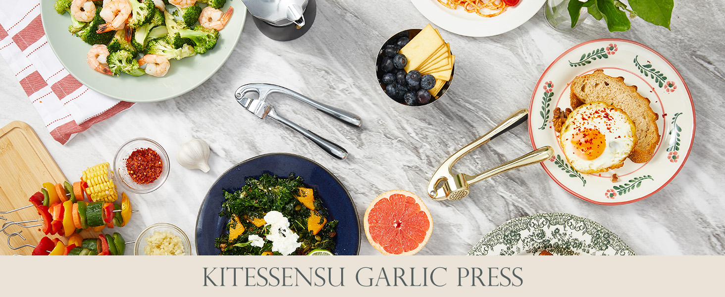 garlic press