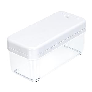 1.4 quart container
