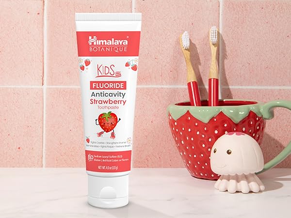 kids Fluoride antcavity strawberry header5mob