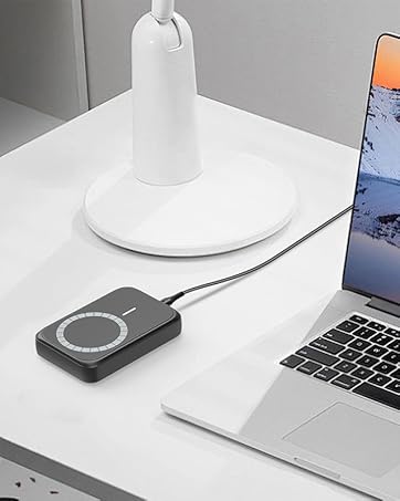 Magnetic Wireless Portable Charger
