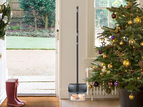 storage dustpan with broom