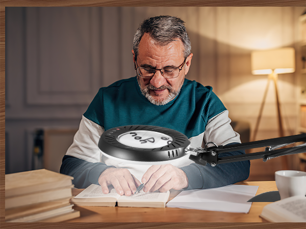 Magnifying Glass with Light
