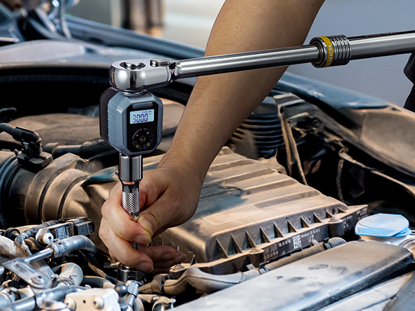 digital torque wrench 1/2 drive