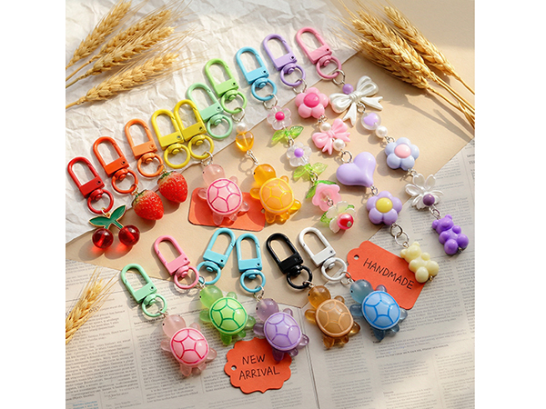 Keychain clips