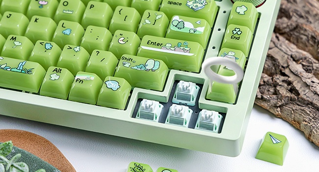 Jelly Green Frog Keycaps, Custom Clear Shine Through Keycaps, Cute Keycaps