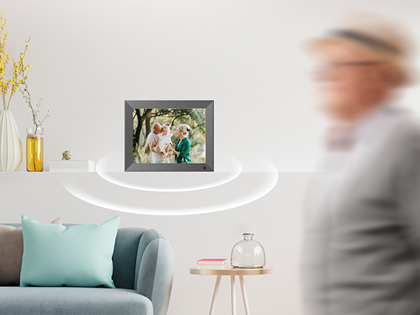 digital picture frame