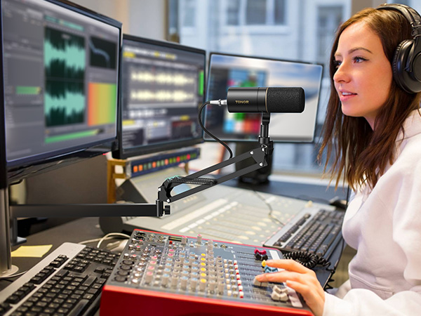 Tonor.Mic.Arm.Desk.Mount-PT5-3-Phone