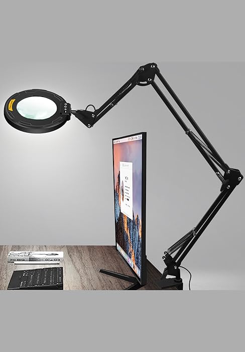 magnifying glass with light for reading