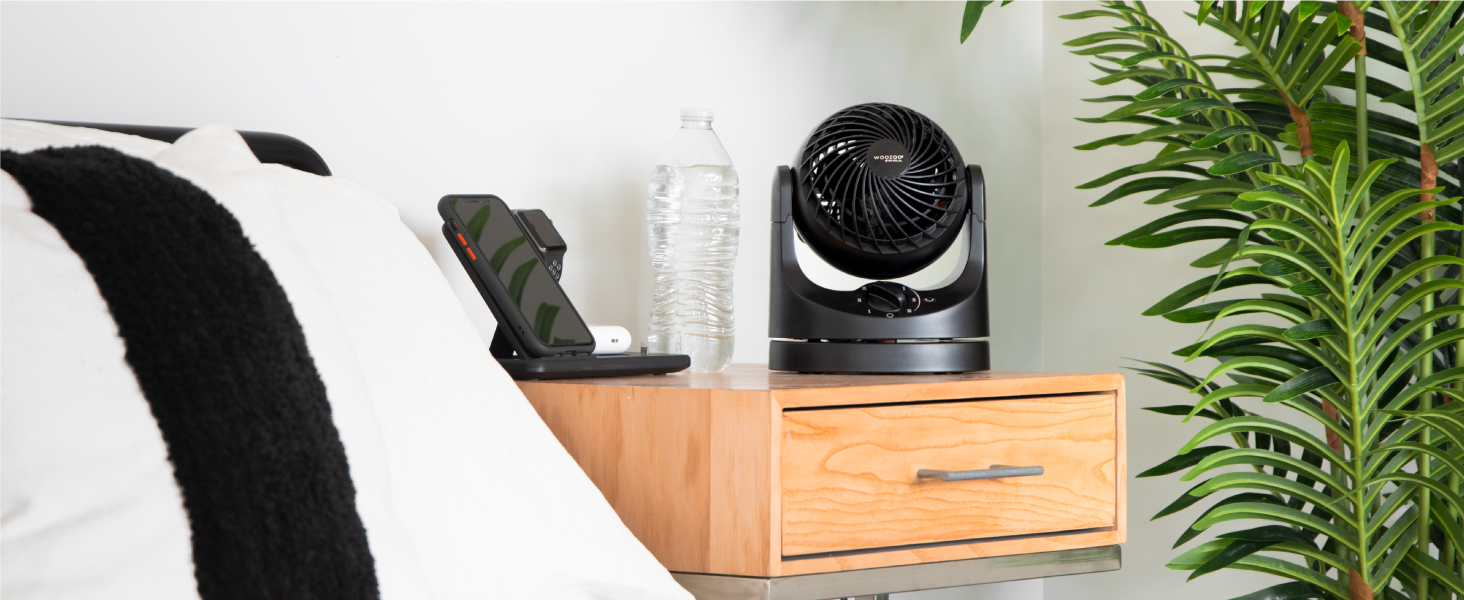Bedroom fan, sleeping fan, cute fan, black fan, compact fan, small fan, side table fan, personal fan