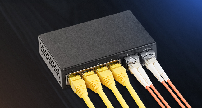 4-Port 2.5G Unmanaged Switch