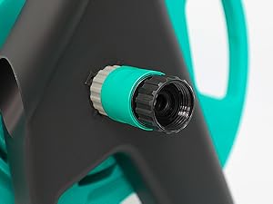 Water pipe connectors