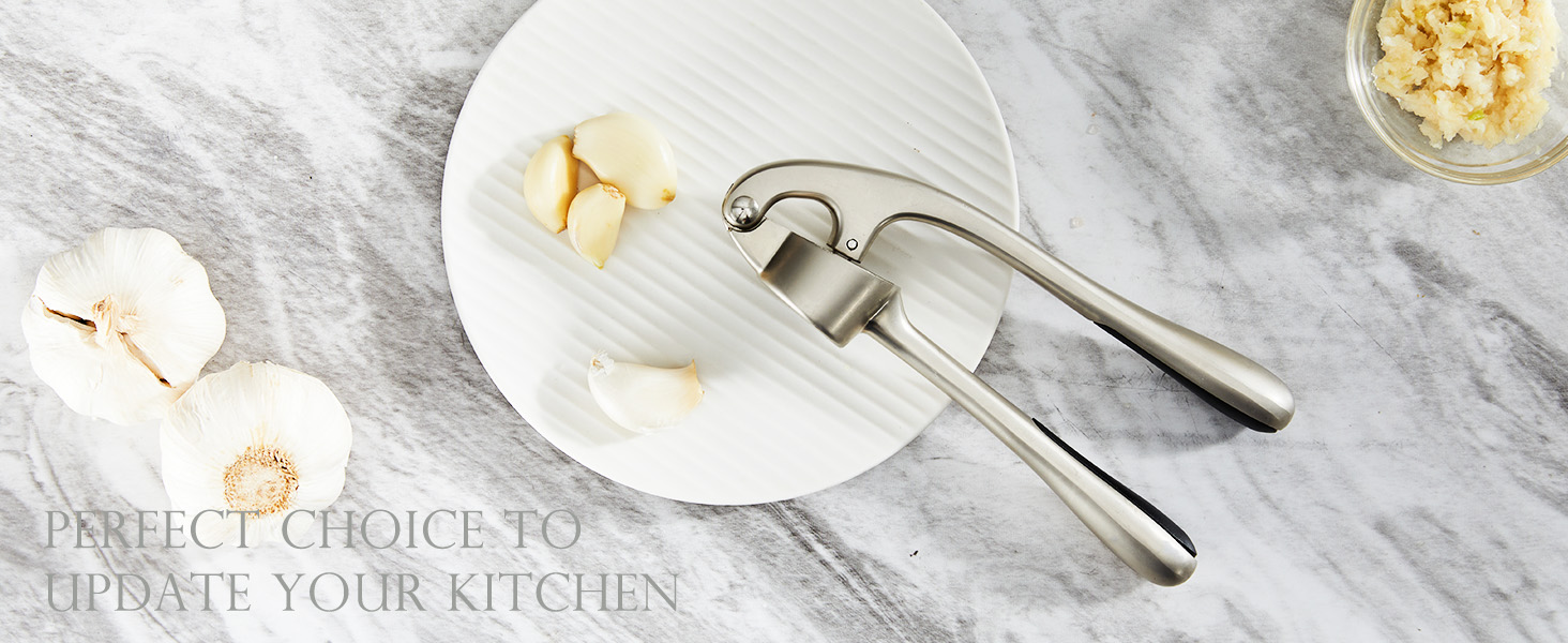 garlic press
