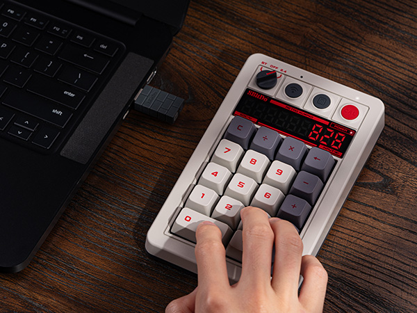 Retro 18 Mechanical Numpad for Windows and Android 