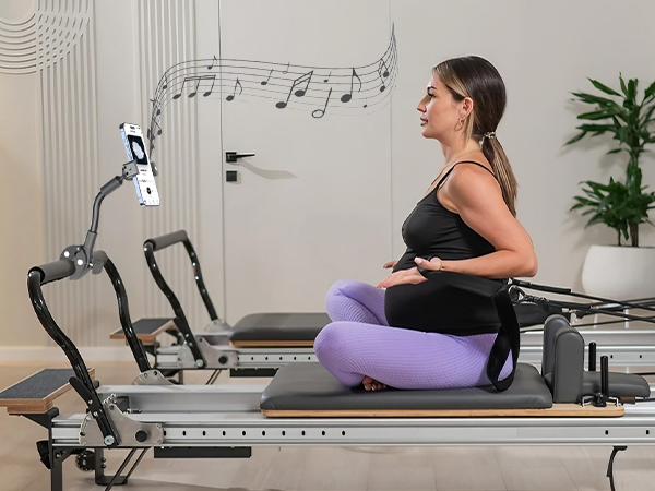 Stable and flexible, it bends to your preferred angle without shaking or tipping over during